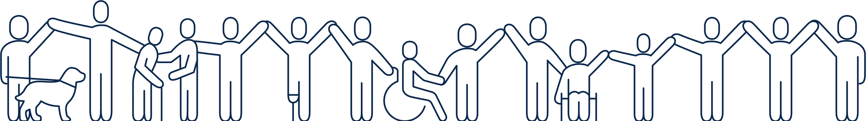 Menschengruppe, die sich gegenseitig die Hände halten.